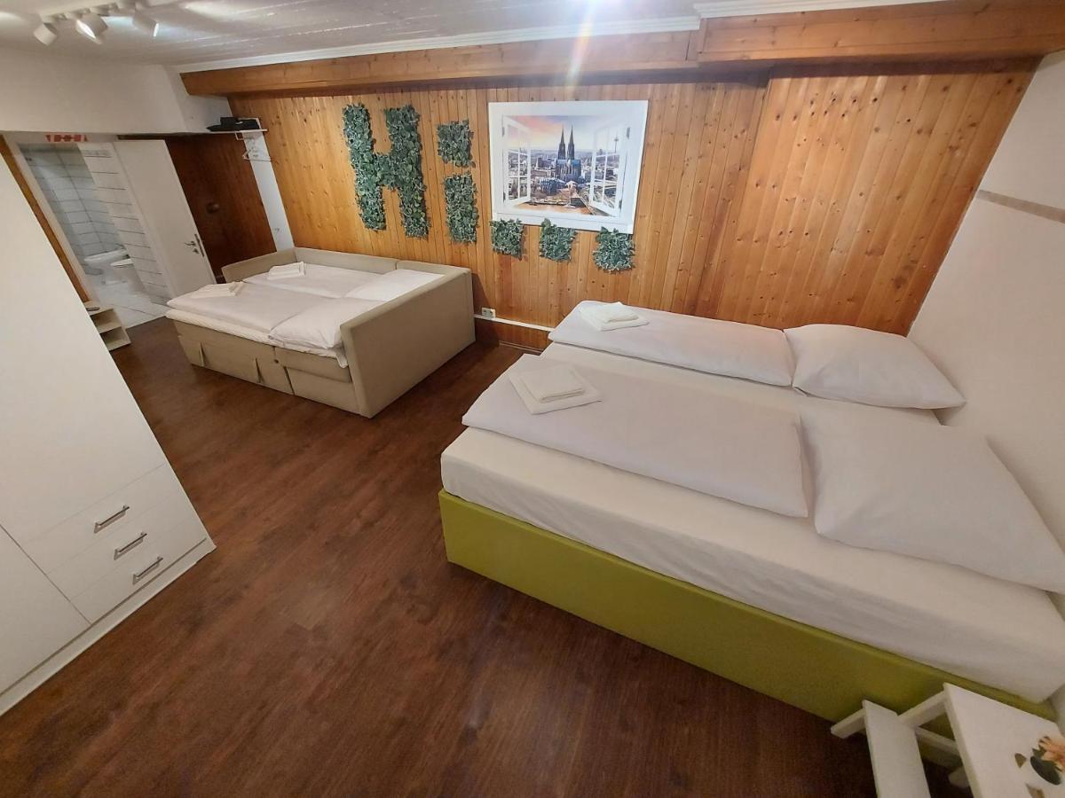 Basement Apartment Cologne Exterior photo